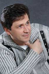Михаил Михайлов один из самых лиричных певцов на российской эстраде.